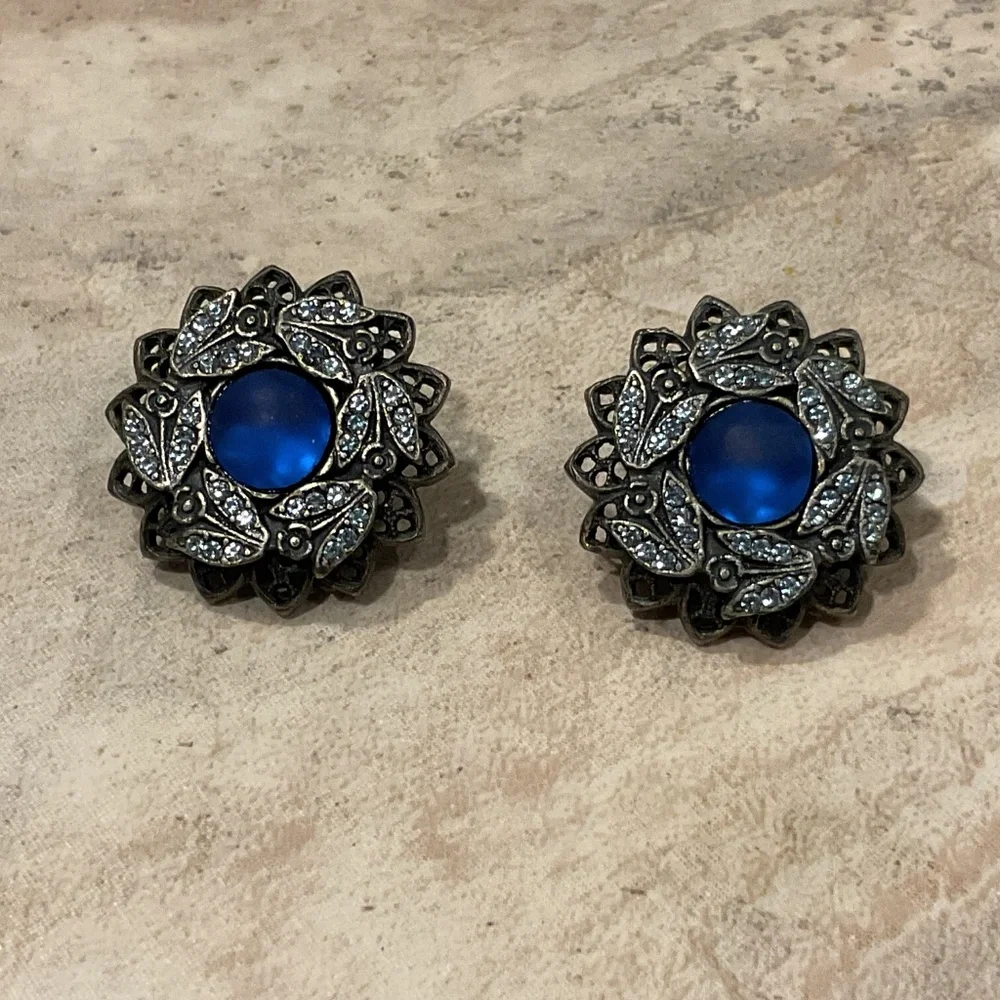 Vintage Pierced Earrings Marcasite Blue Stone Filigree floral 1” diameter